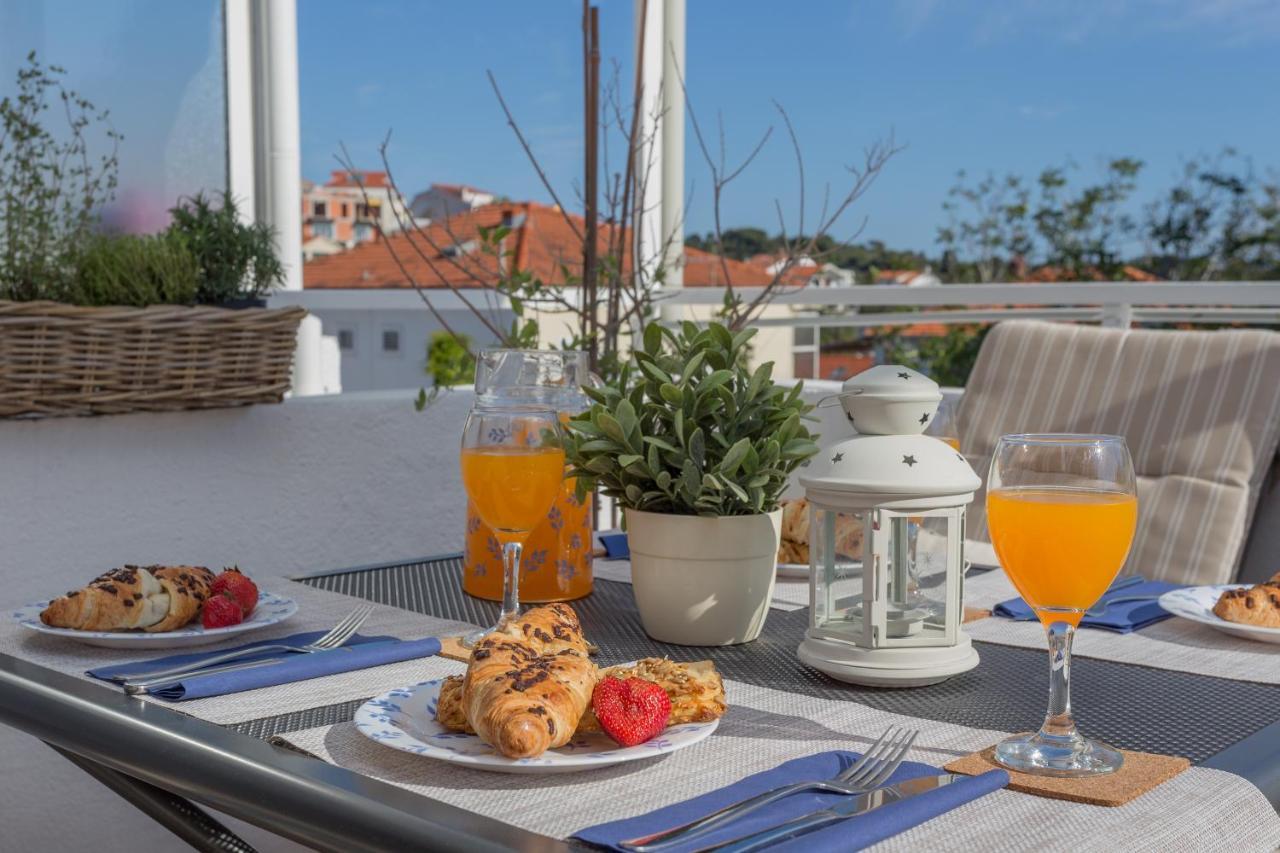 So Hvar So Good! Spacious With Terrace Hvar Town Exterior photo
