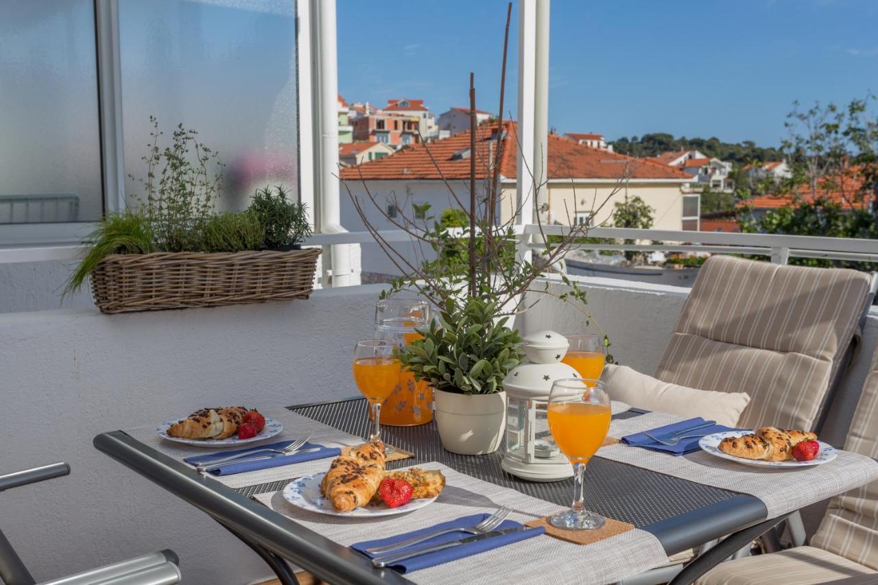 So Hvar So Good! Spacious With Terrace Hvar Town Exterior photo