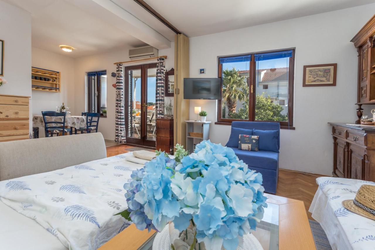 So Hvar So Good! Spacious With Terrace Hvar Town Exterior photo