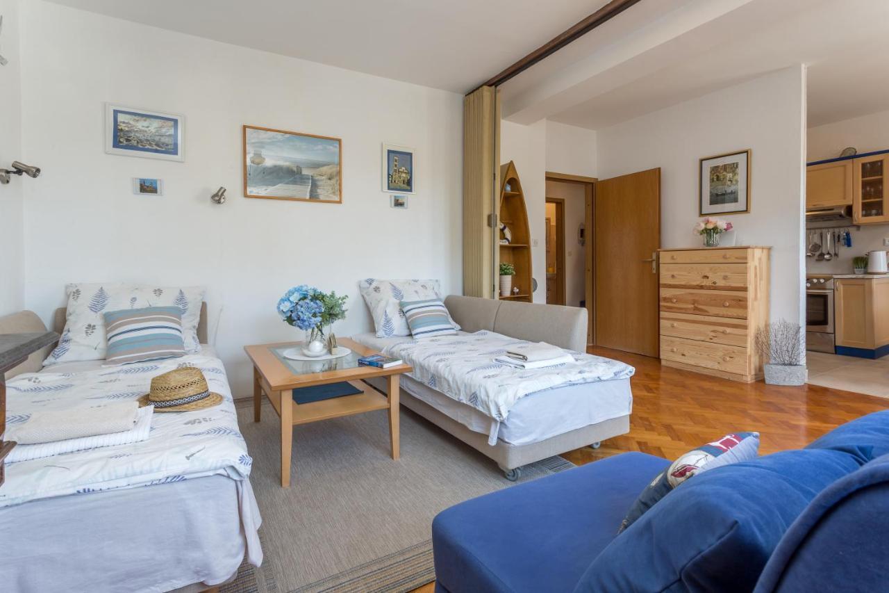 So Hvar So Good! Spacious With Terrace Hvar Town Exterior photo